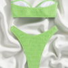 Svetlozeleni reljefni bando bikini sa metalnim prstenom — veličina m za plažu!